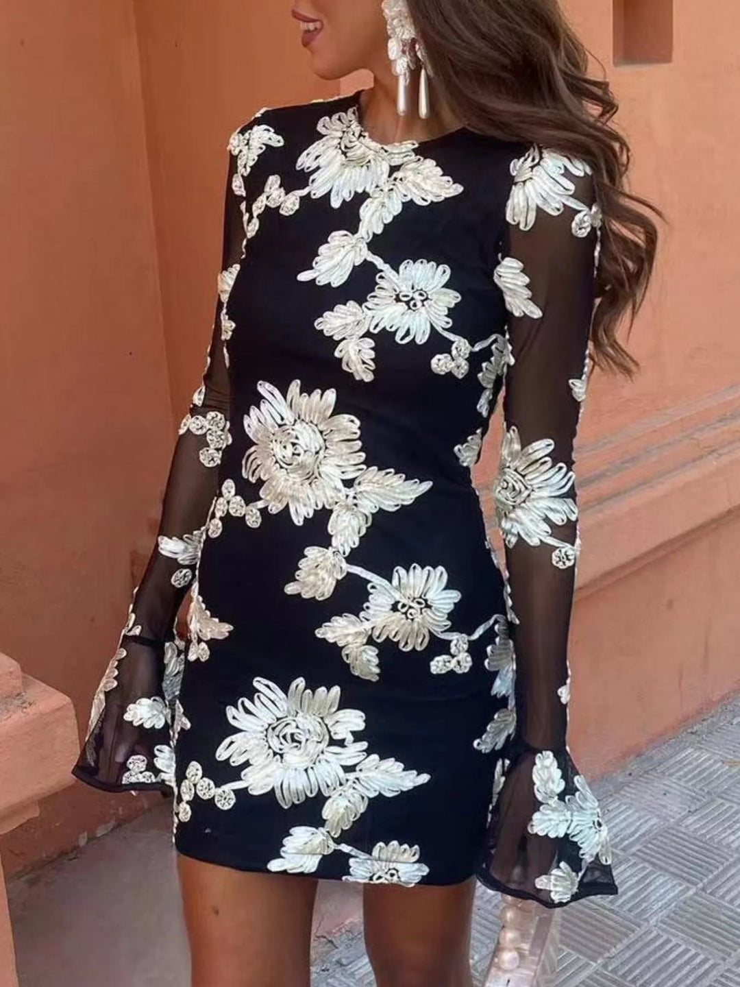 Atasha - Elegant Floral Mini Dress