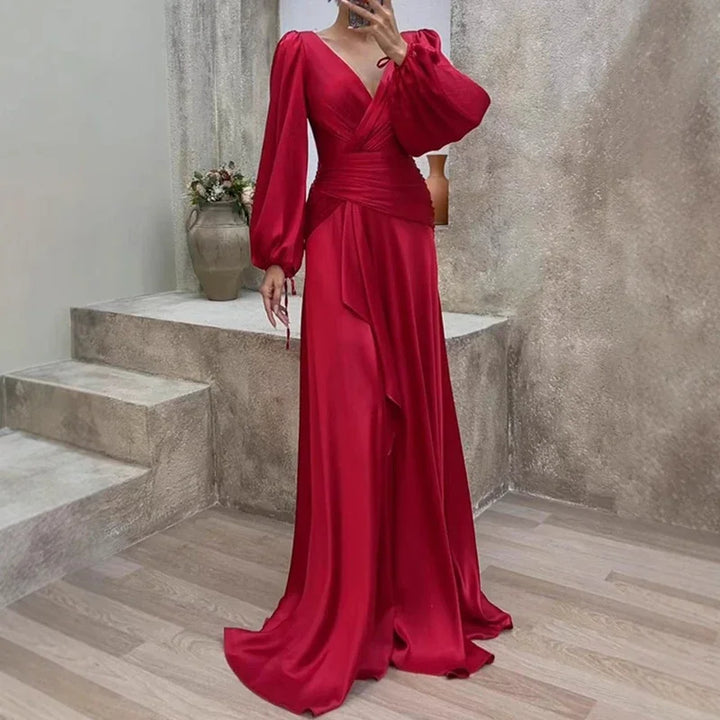 Aubrie™ | Elegant, flowing dress