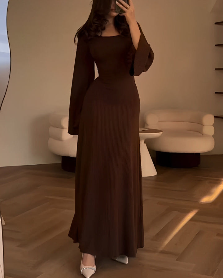 Aiah - Elegant Knitted Maxi Dress